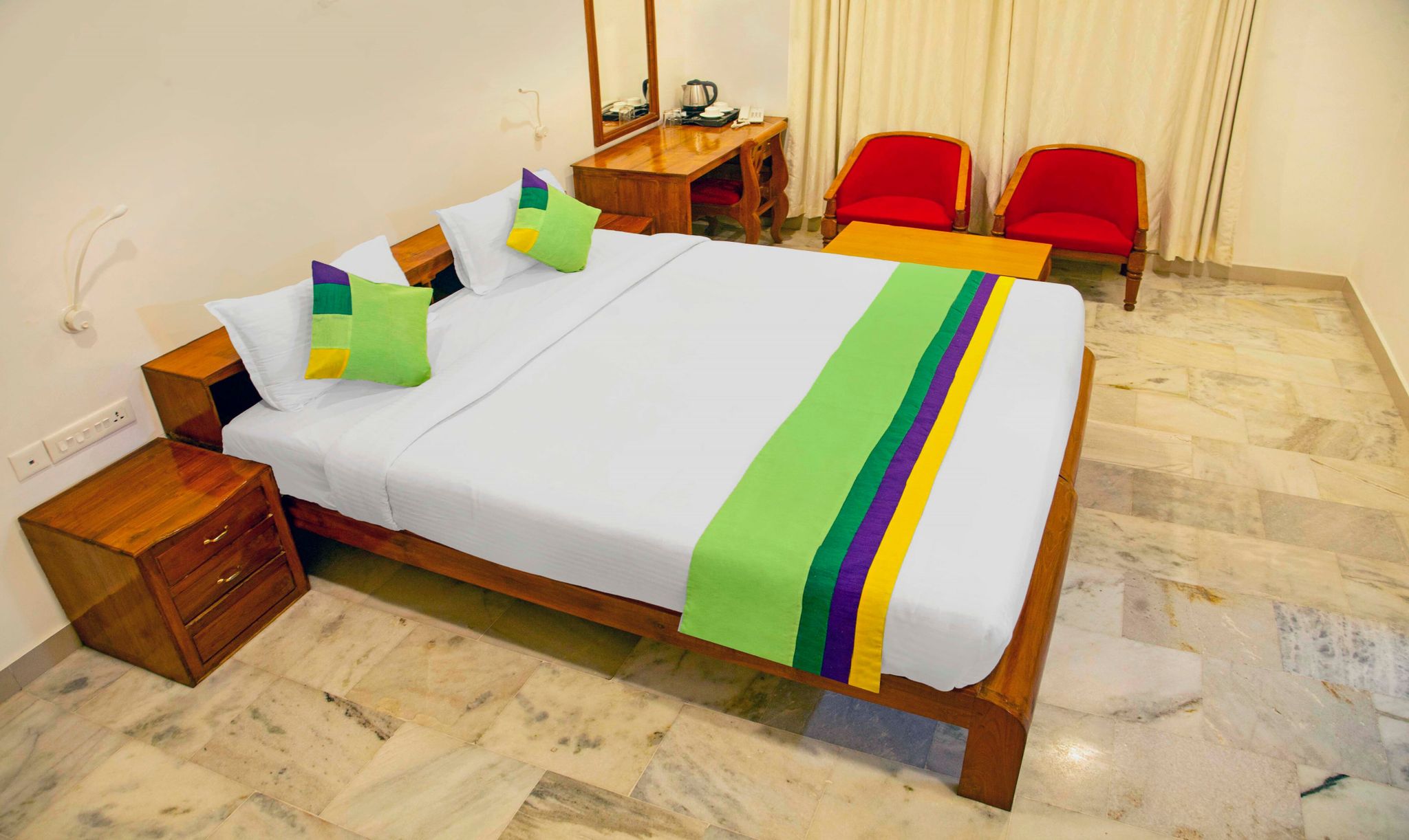 Treebo Kumily Gate Thekkady Standard Double Room 4