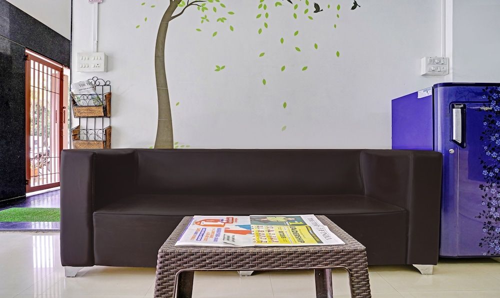 undefined Itsy Hotels Oasis Pride 4