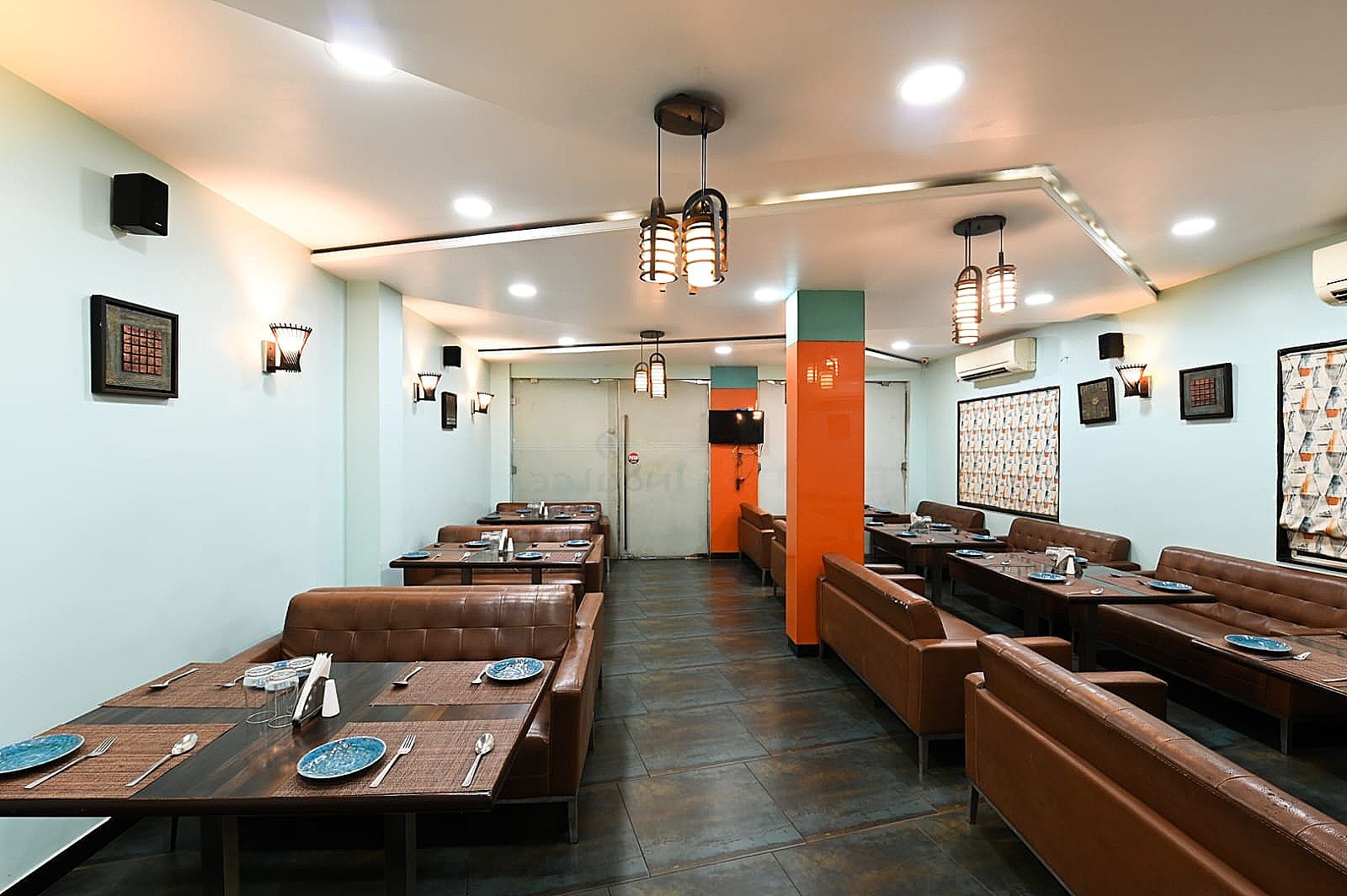 undefined The Dolphin Park Hotel 2