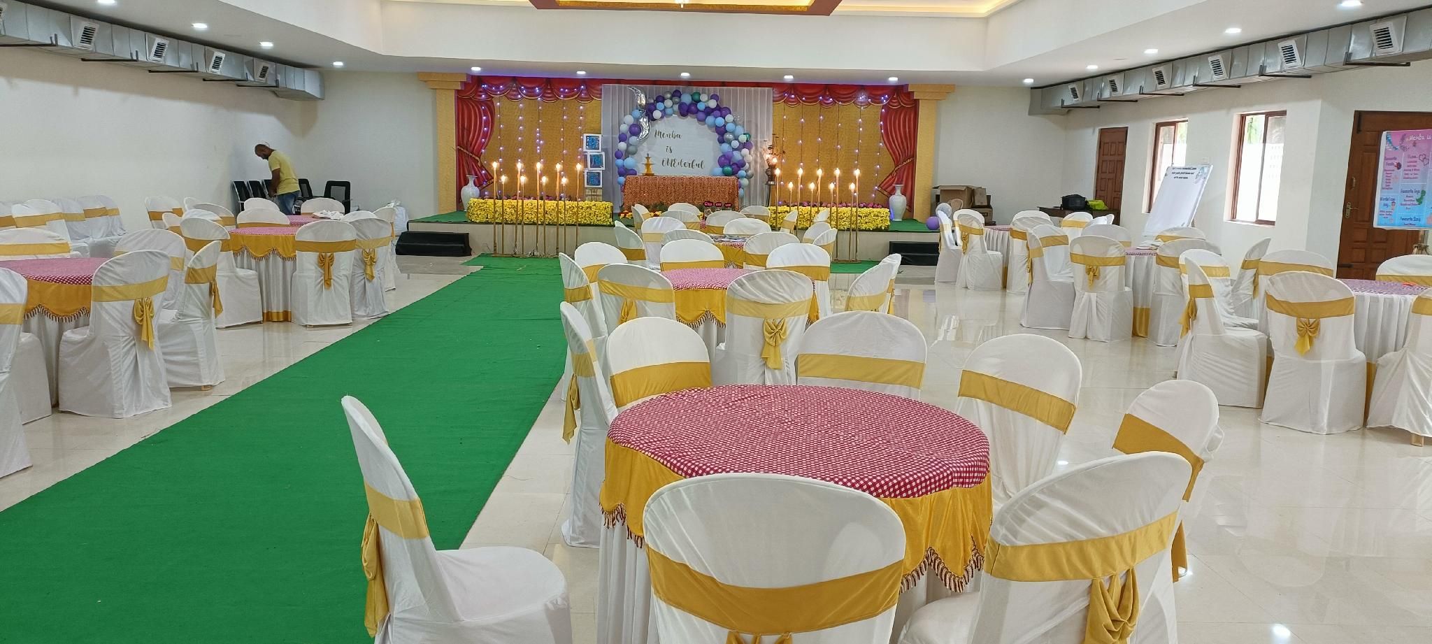 Banquet hall