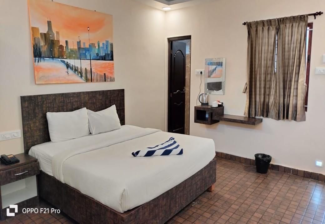 Royal Premier Room