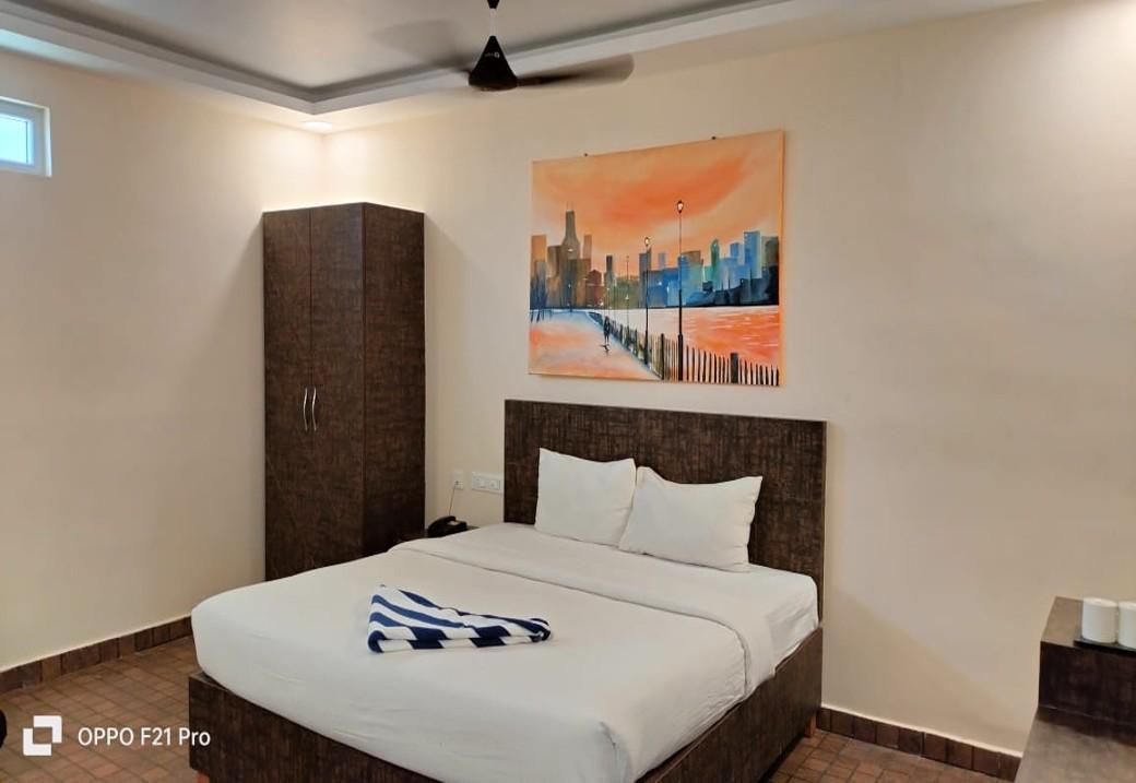 Royal Premier Room