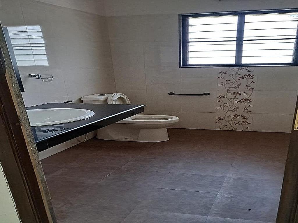 Mayfair Service Apartments Standard Room 2