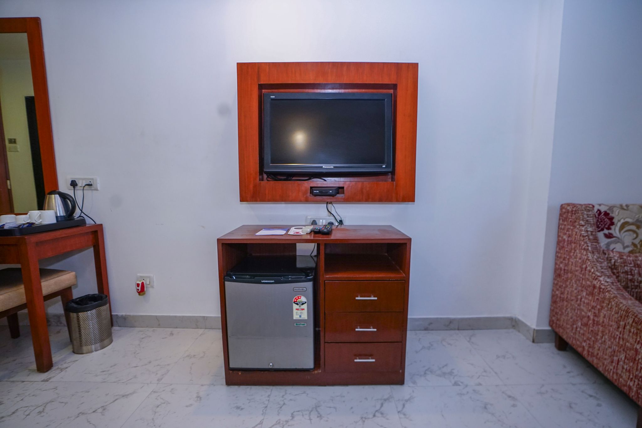 The Altruist Navi Mumbai Hotel Deluxe Twin Room 6