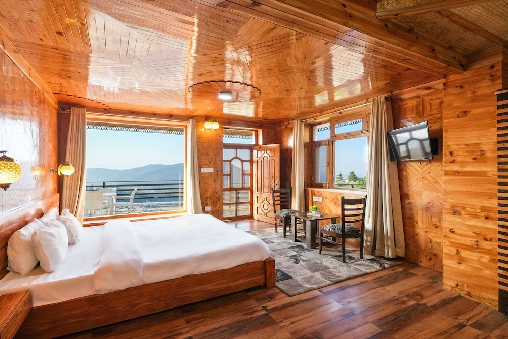 Jomotel Talai Valley-view Duplex Room 3