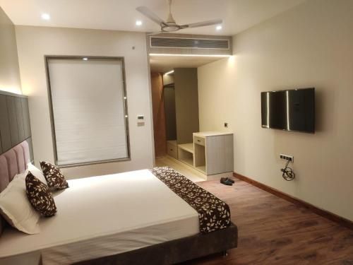 Executive Room (9)