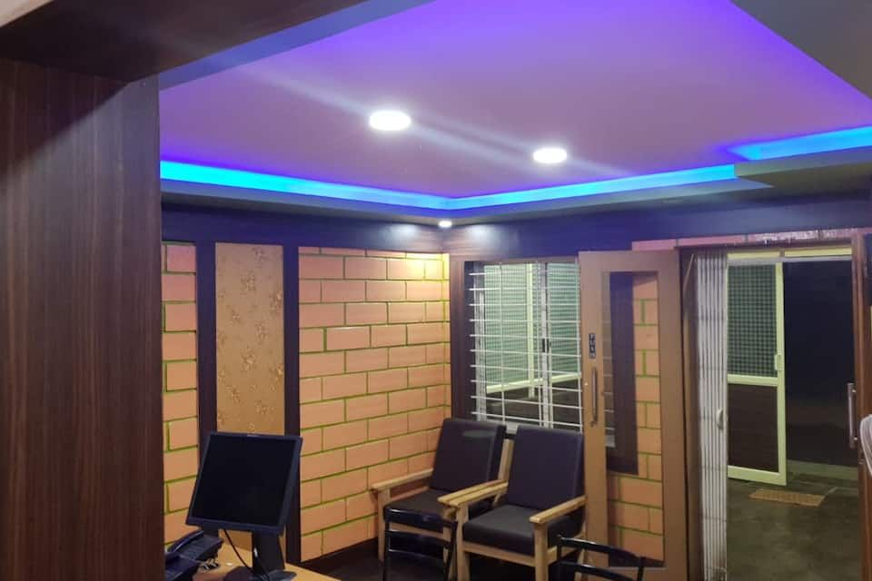 undefined Hop Inn Transit Hotel 9