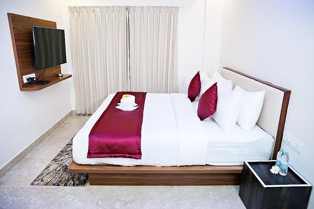 Villa Grand Hotel Deluxe Double or Twin Room 5