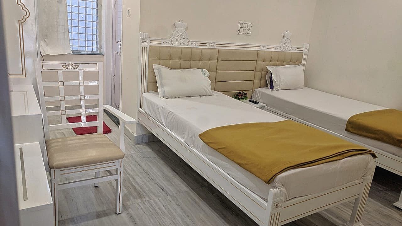 City Meridian Standard Twin Bed 3