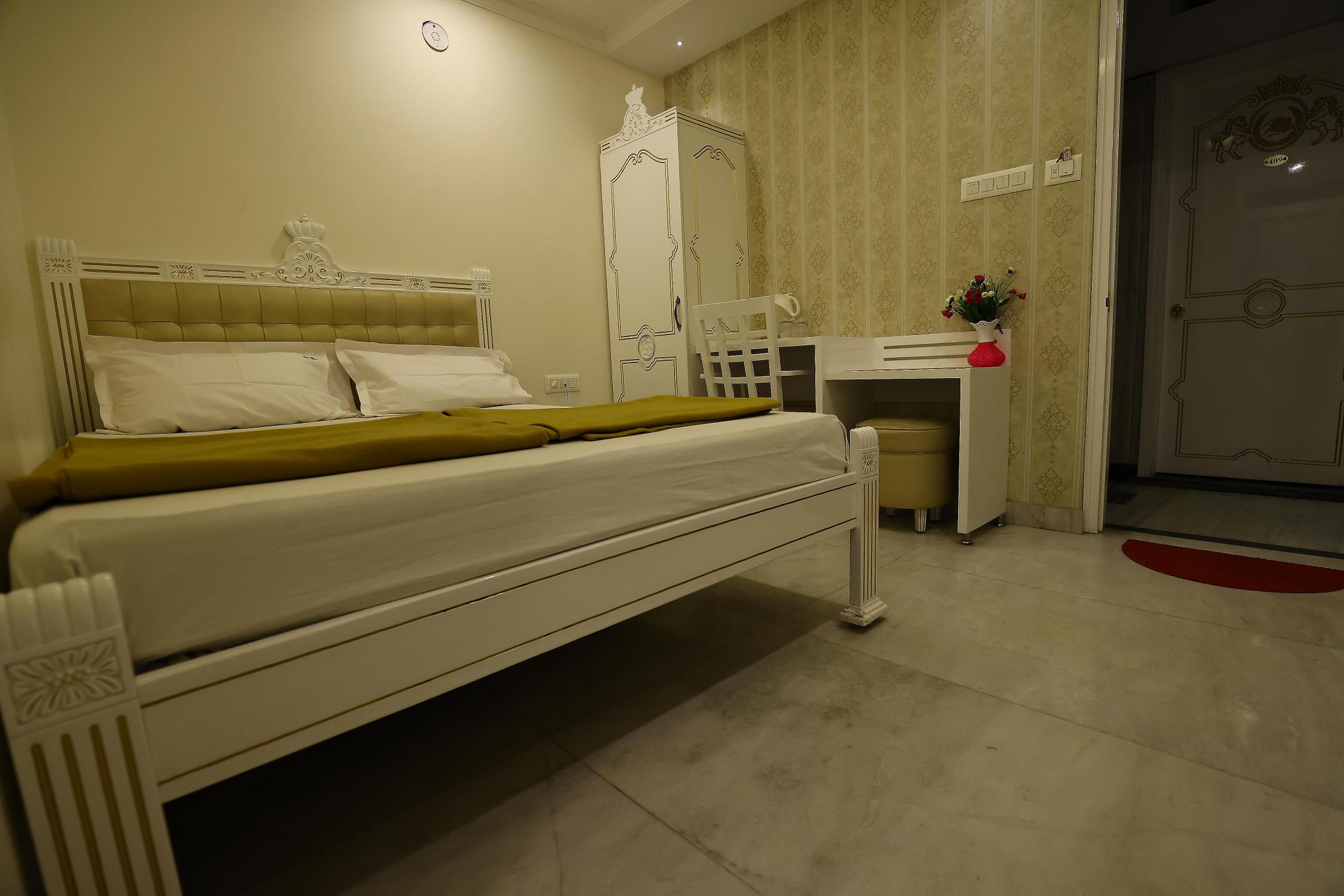 City Meridian Standard Twin Bed