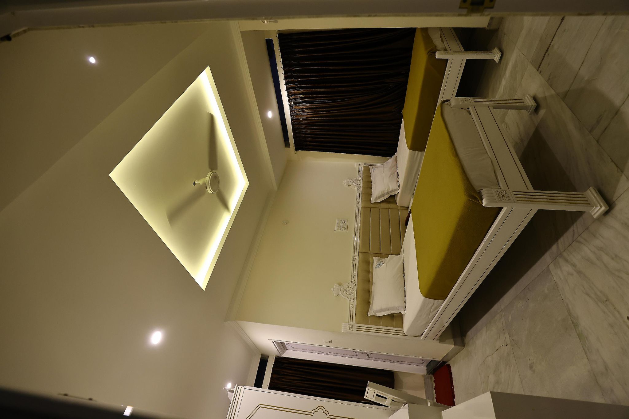 City Meridian Standard Twin Bed 8