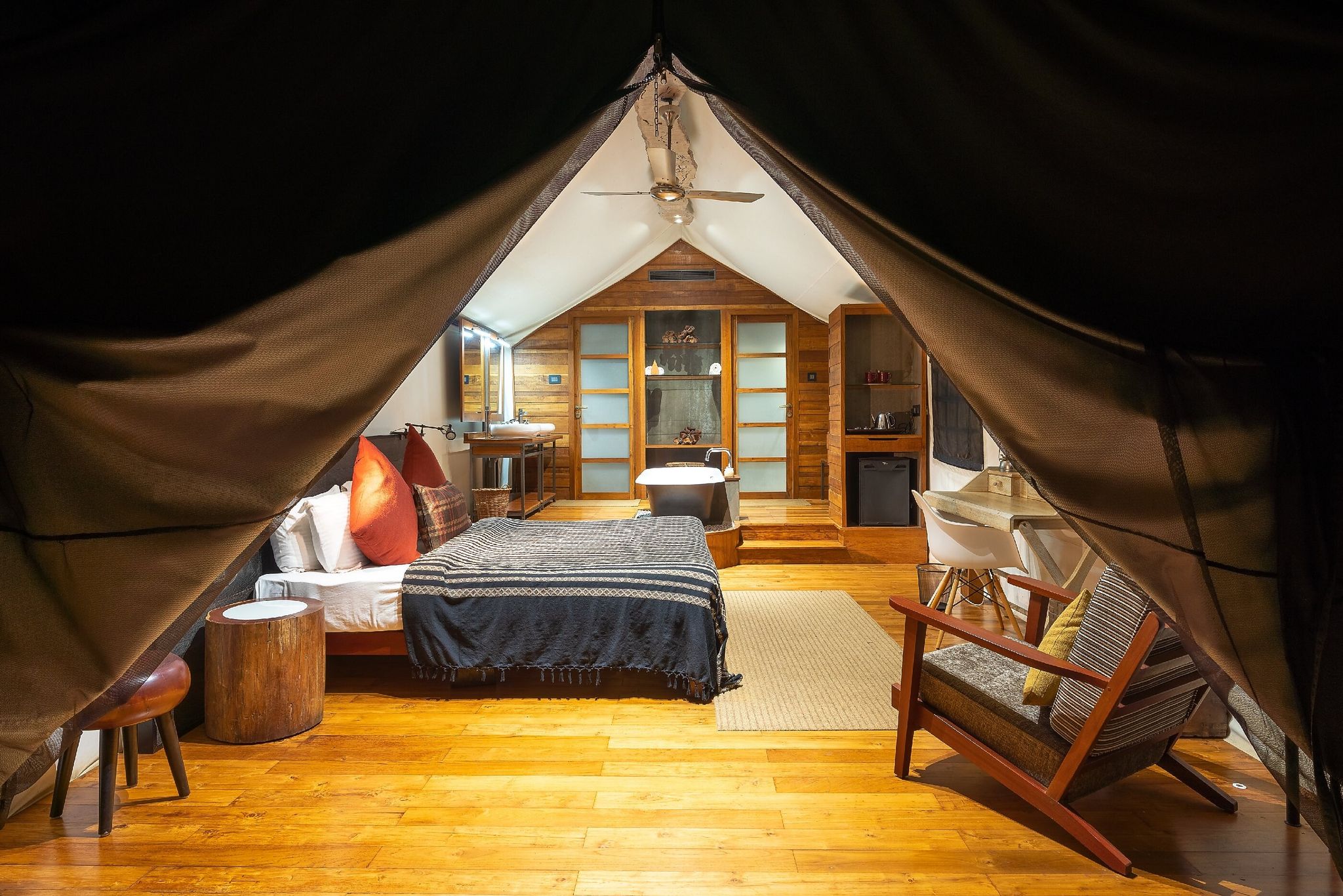 Luxury Tent - Kids not allowed