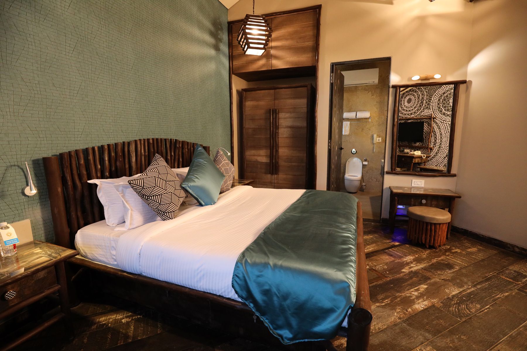 Water Chalet - Two Bedroom Villa