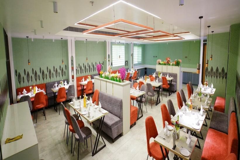 Food & Dining