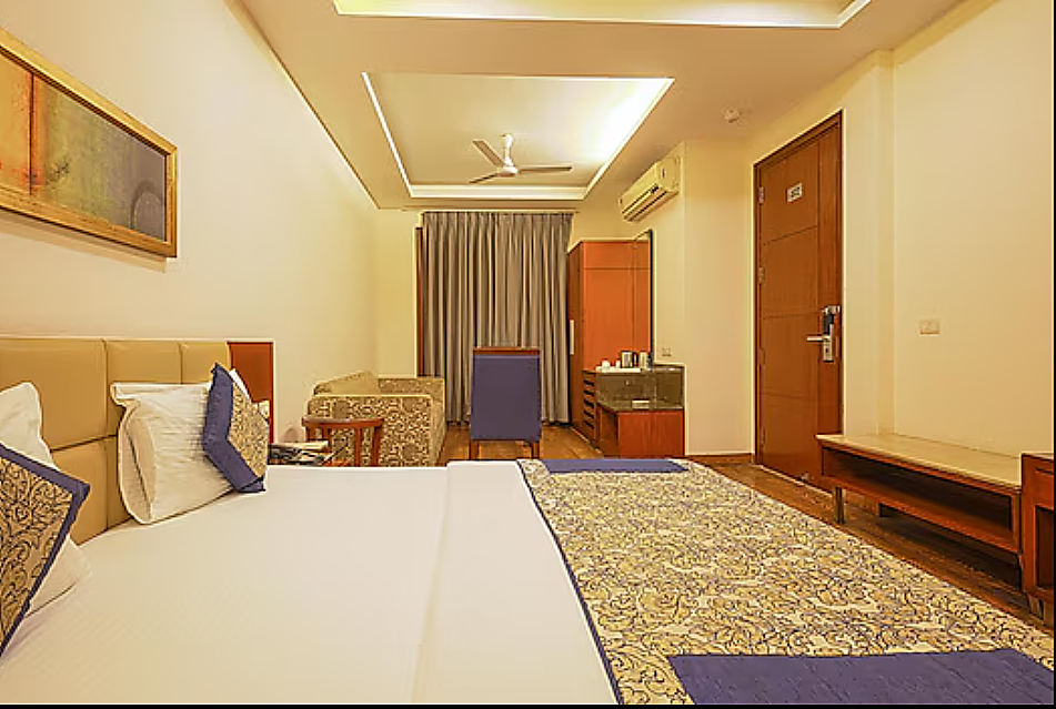 Hotel Royal Star Dwarka Deluxe Room 29