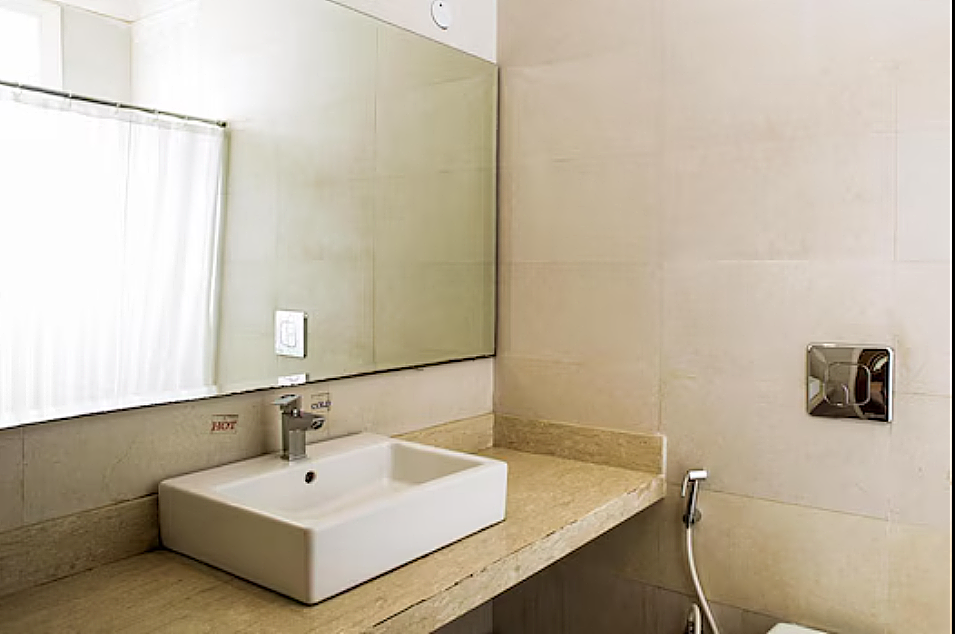 Hotel Royal Star Dwarka Deluxe Room 22