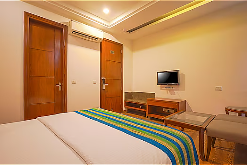 Hotel Royal Star Dwarka Deluxe Room 26
