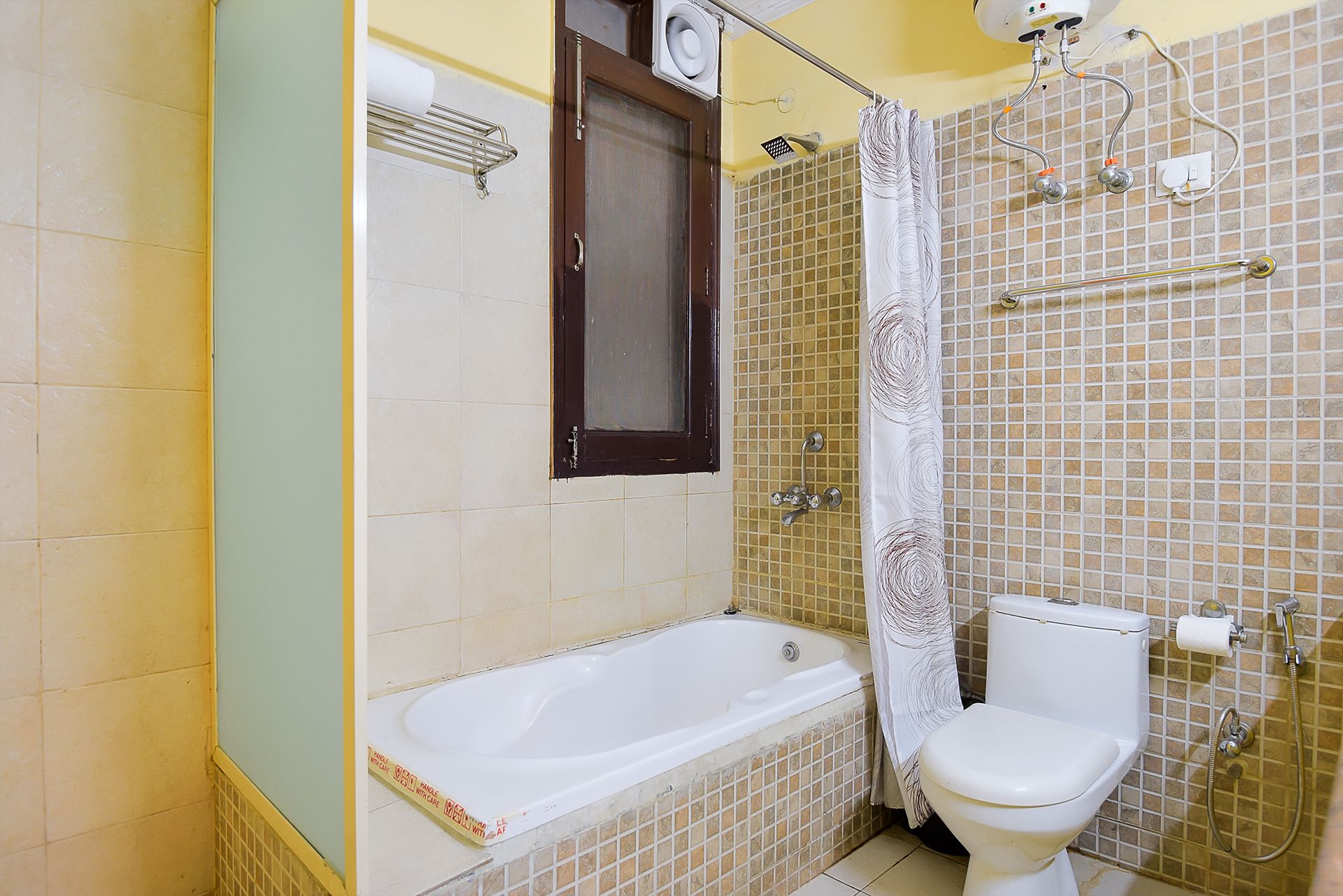 undefined Studios with Equipped Kitchen in Gurgaon 10