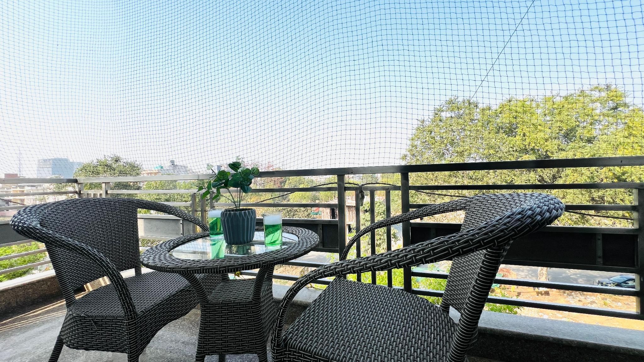 Two-Bedroom Premier Apartment