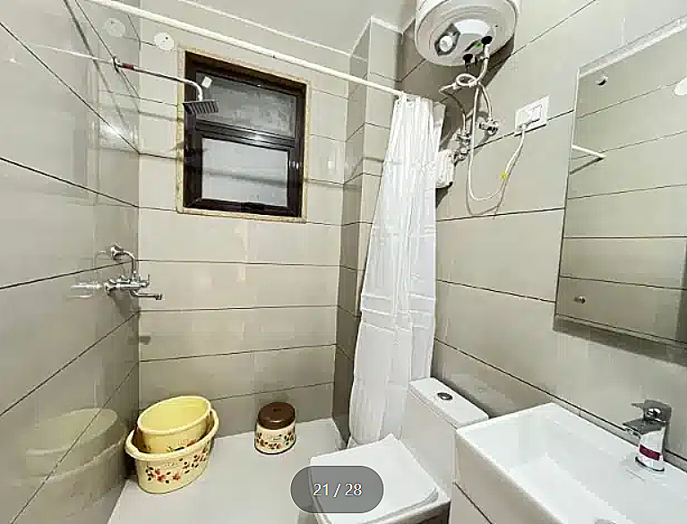 Bedchambers Medicity Serviced Apartments GGN-2BHK Studio 13