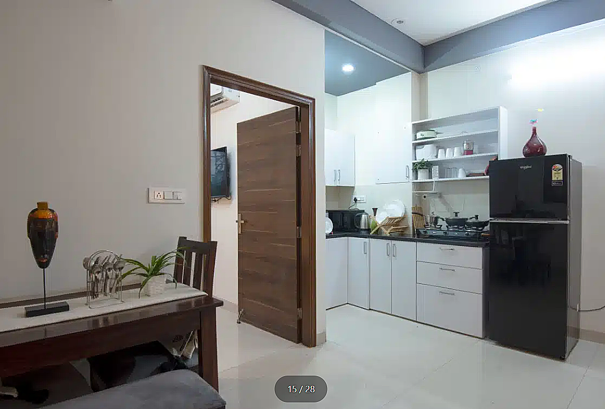 Bedchambers Medicity Serviced Apartments GGN-2BHK Studio 15