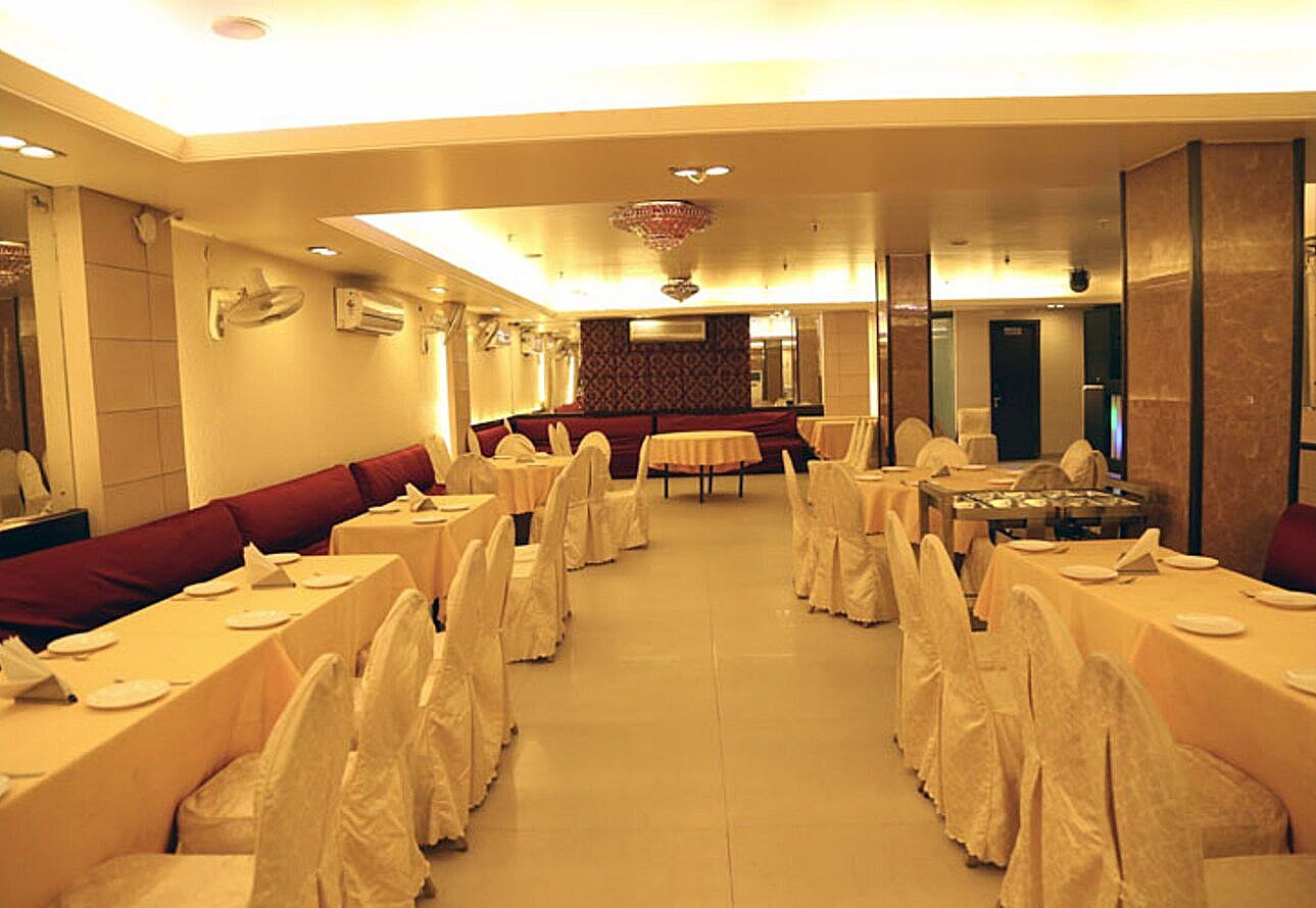 undefined Hotel Picasso, Paschim Vihar 4