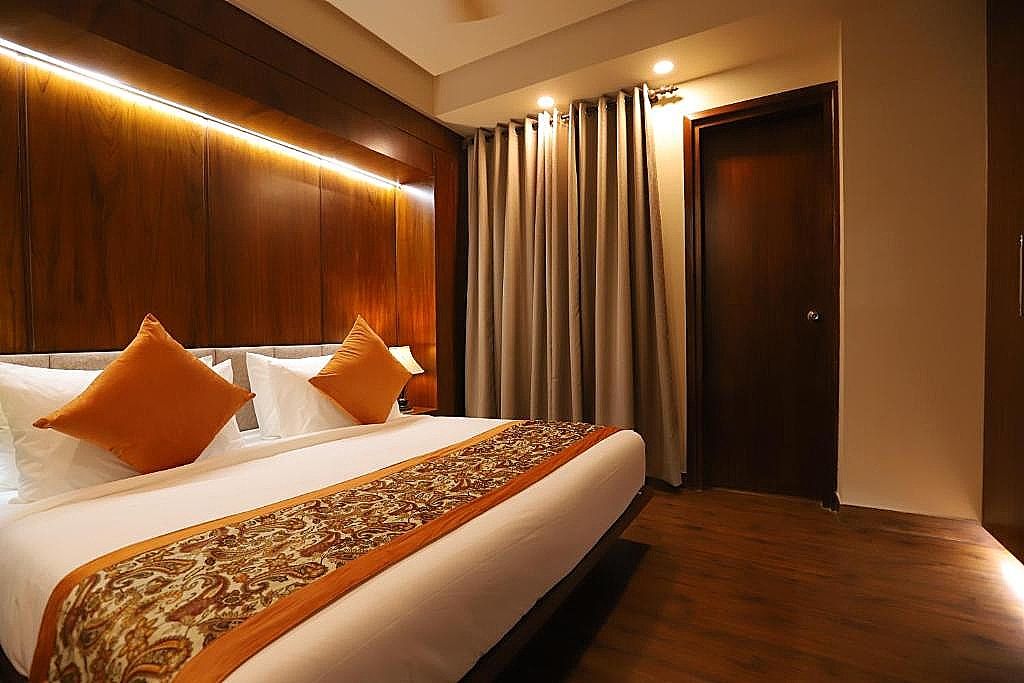 IP Royal- A Luxury Hotel Laxmi Nagar Deluxe Room 15