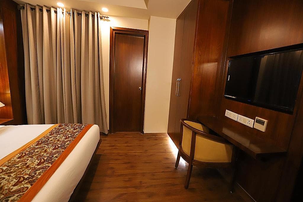 IP Royal- A Luxury Hotel Laxmi Nagar Deluxe Room 119