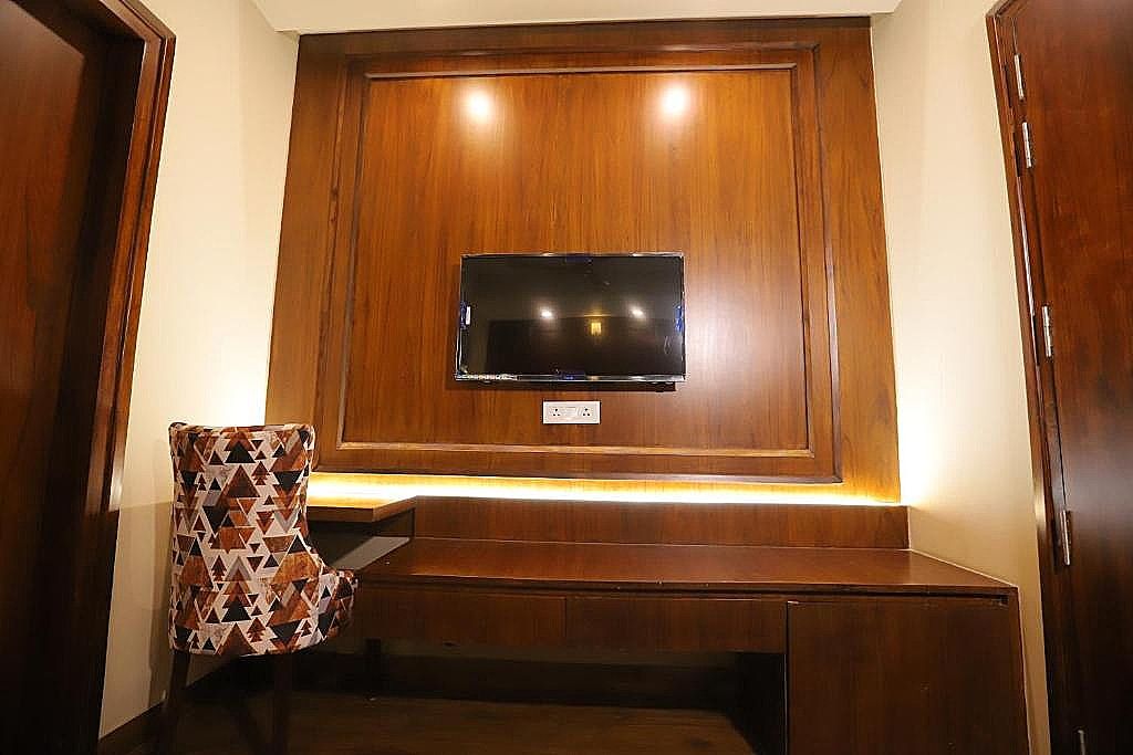 IP Royal- A Luxury Hotel Laxmi Nagar Deluxe Room 120