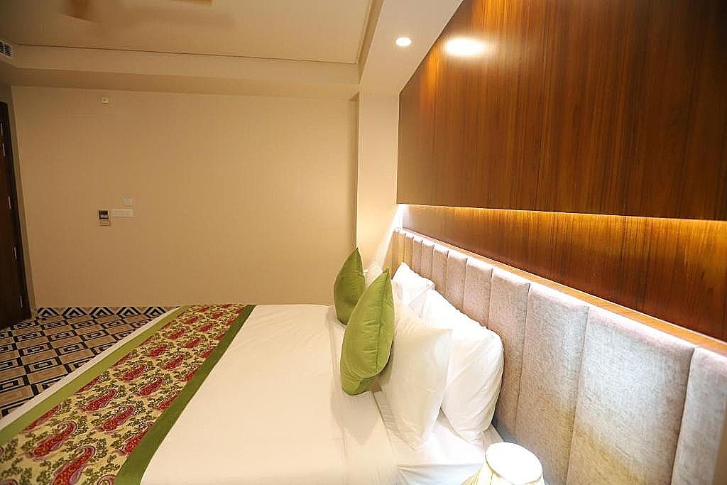 IP Royal- A Luxury Hotel Laxmi Nagar Deluxe Room 26