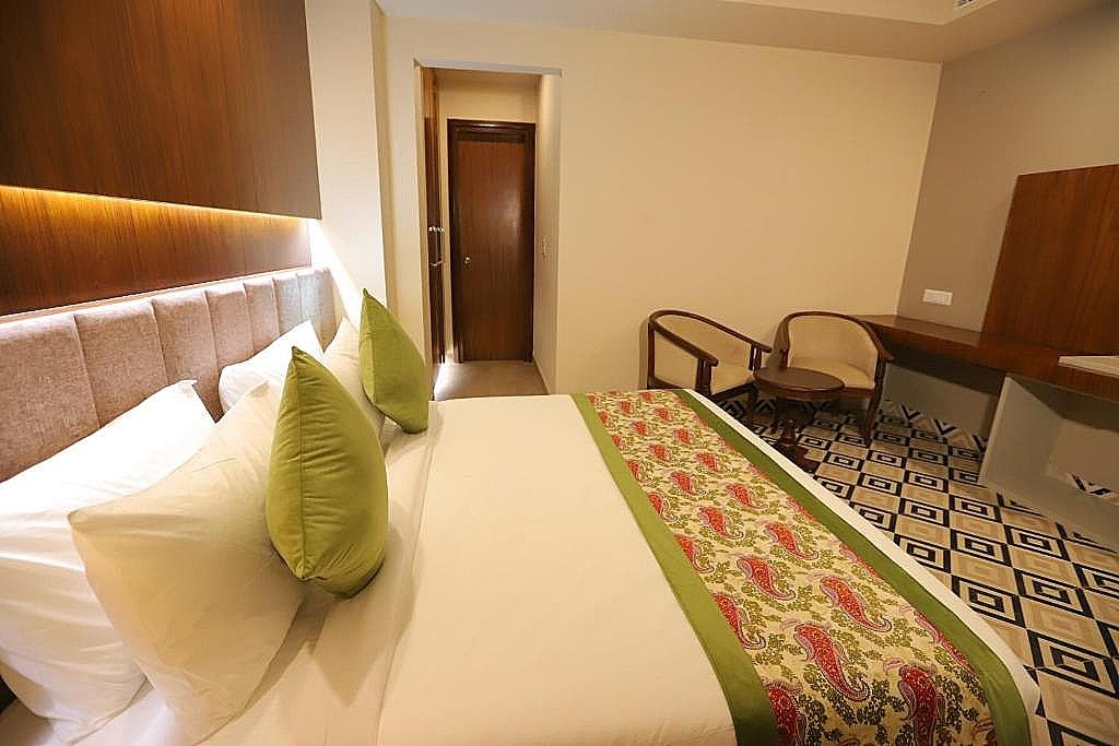IP Royal- A Luxury Hotel Laxmi Nagar Deluxe Room 27