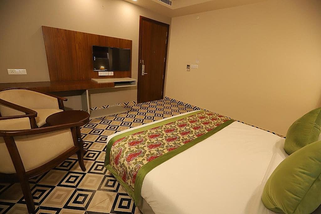 IP Royal- A Luxury Hotel Laxmi Nagar Deluxe Room 29
