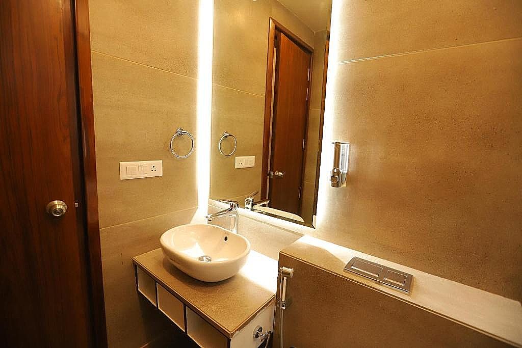 IP Royal- A Luxury Hotel Laxmi Nagar Deluxe Room 107