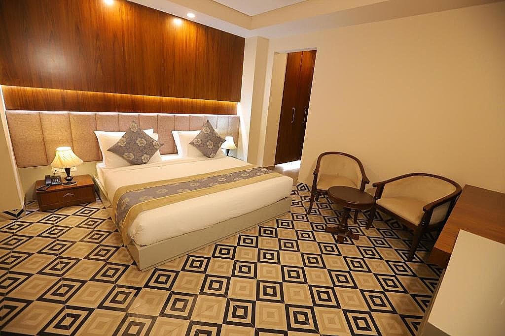 IP Royal- A Luxury Hotel Laxmi Nagar Deluxe Room 45