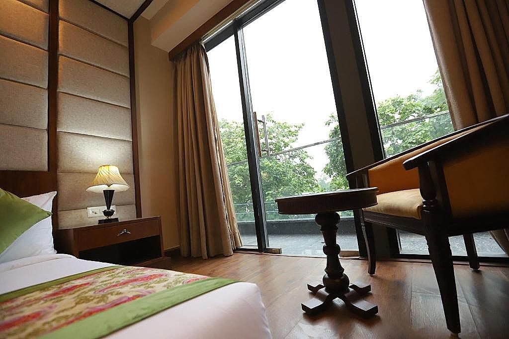 IP Royal- A Luxury Hotel Laxmi Nagar Deluxe Room 130