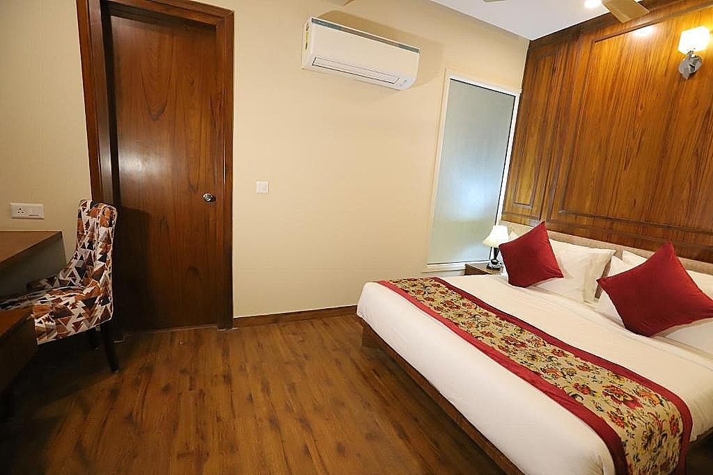 IP Royal- A Luxury Hotel Laxmi Nagar Deluxe Room 57