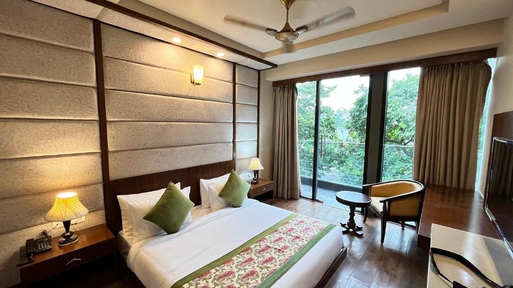 King Room with Balcony