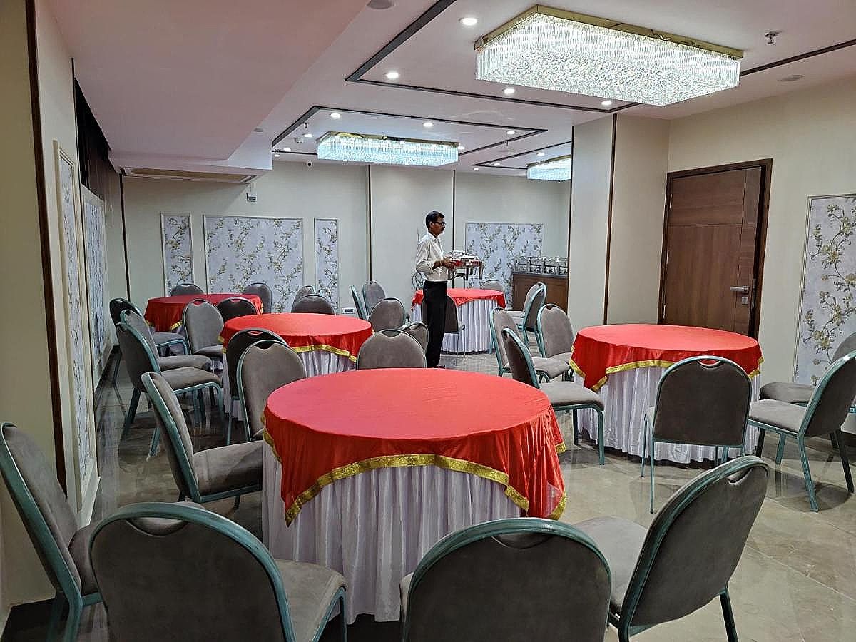 undefined Hotel Azulo Inn 5