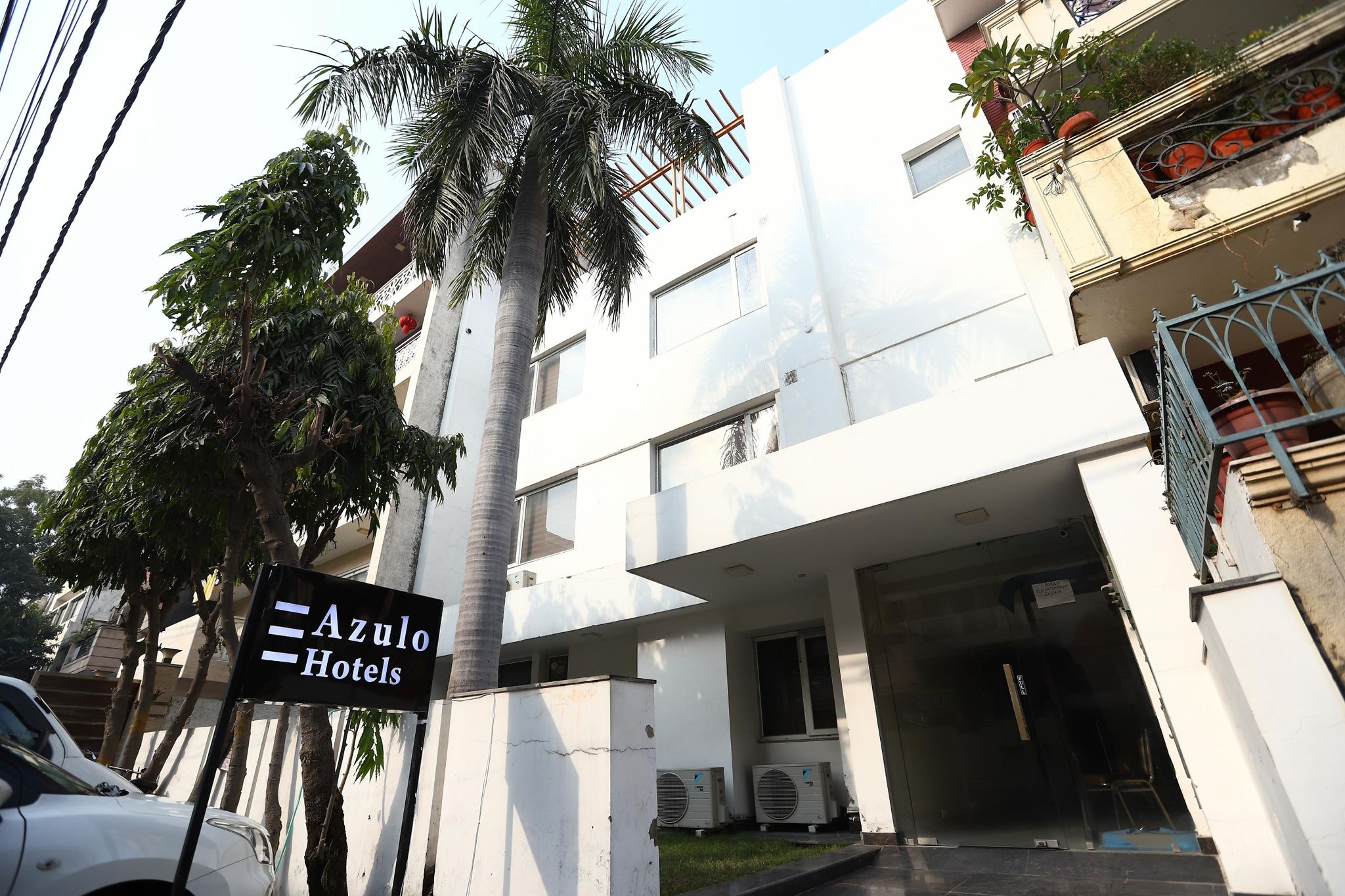 undefined Hotel Azulo Inn