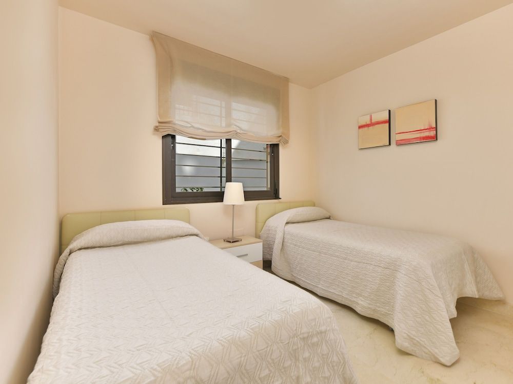 Olée Nerja Holiday Rentals By Fuerte Group Luxury Apartment, 3 Bedrooms, Terrace, Partial Sea View 2