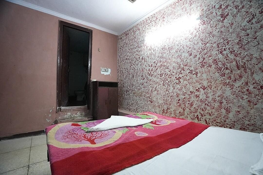 Hotel Swagat Palace Deluxe Non AC Room 3