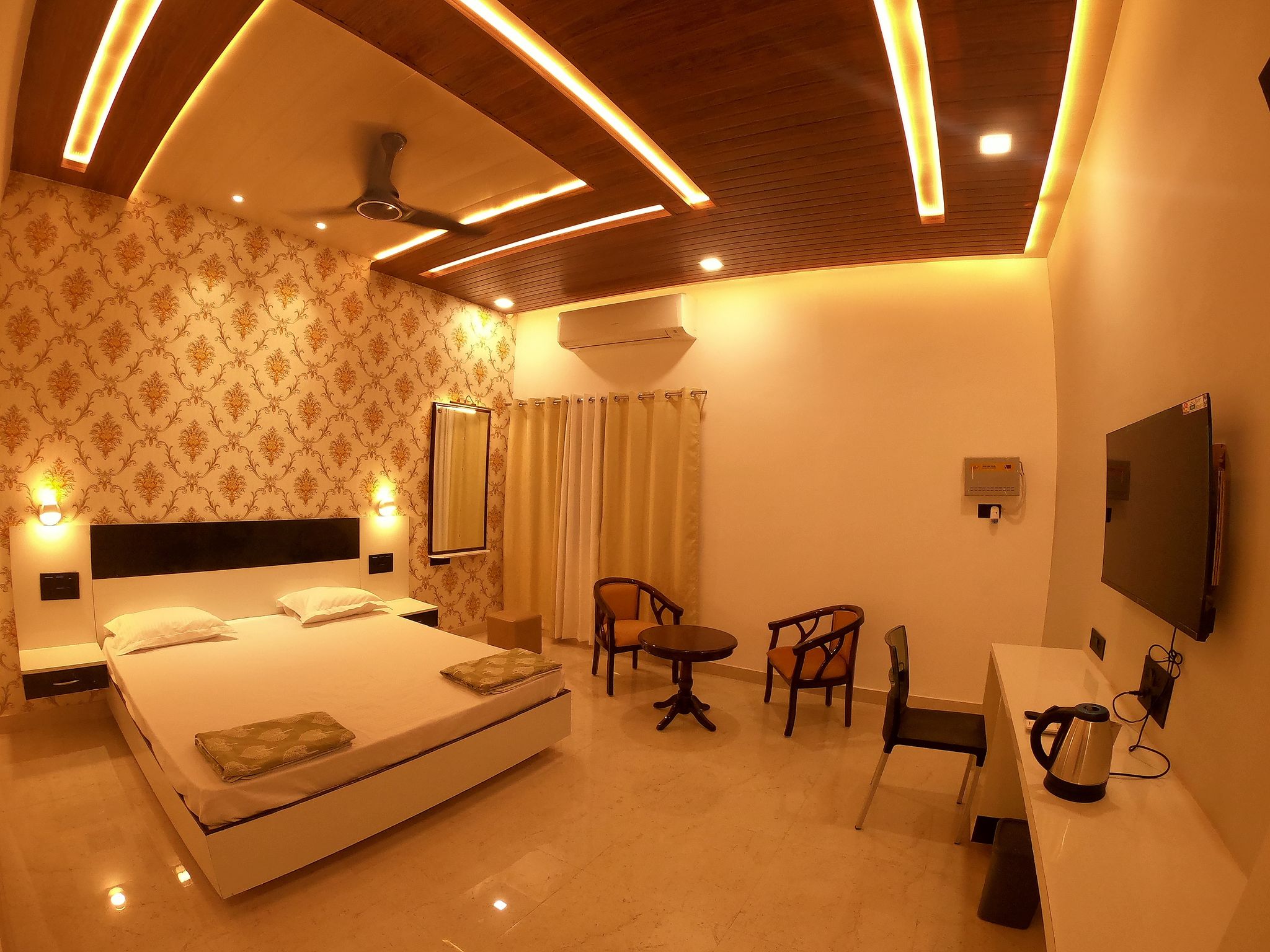 Hotel Buddha Park Budget Double Room 4