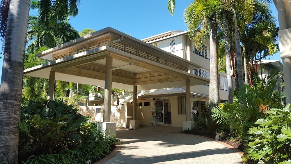 undefined Cayman Villas 5