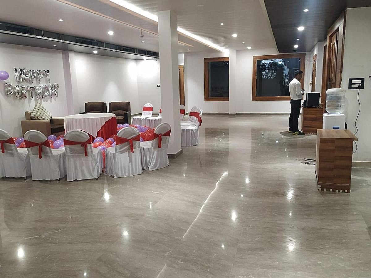 undefined Hotel Global Gold Inn 5