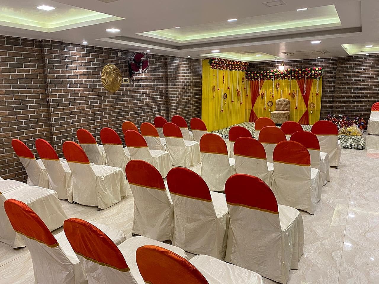 undefined Hotel Ramesh Palace 8