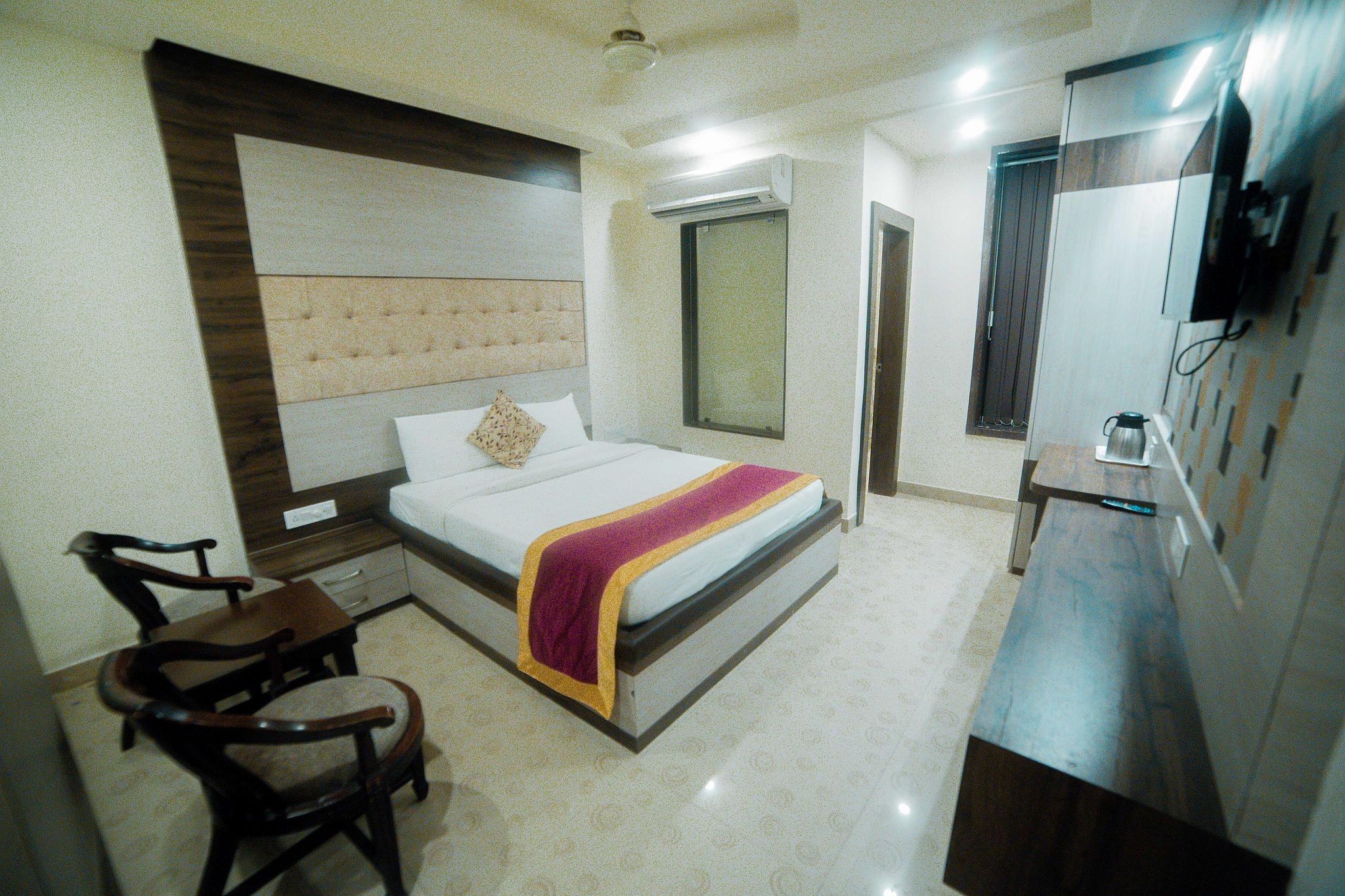 Hotel J S Residency Deluxe Room 3
