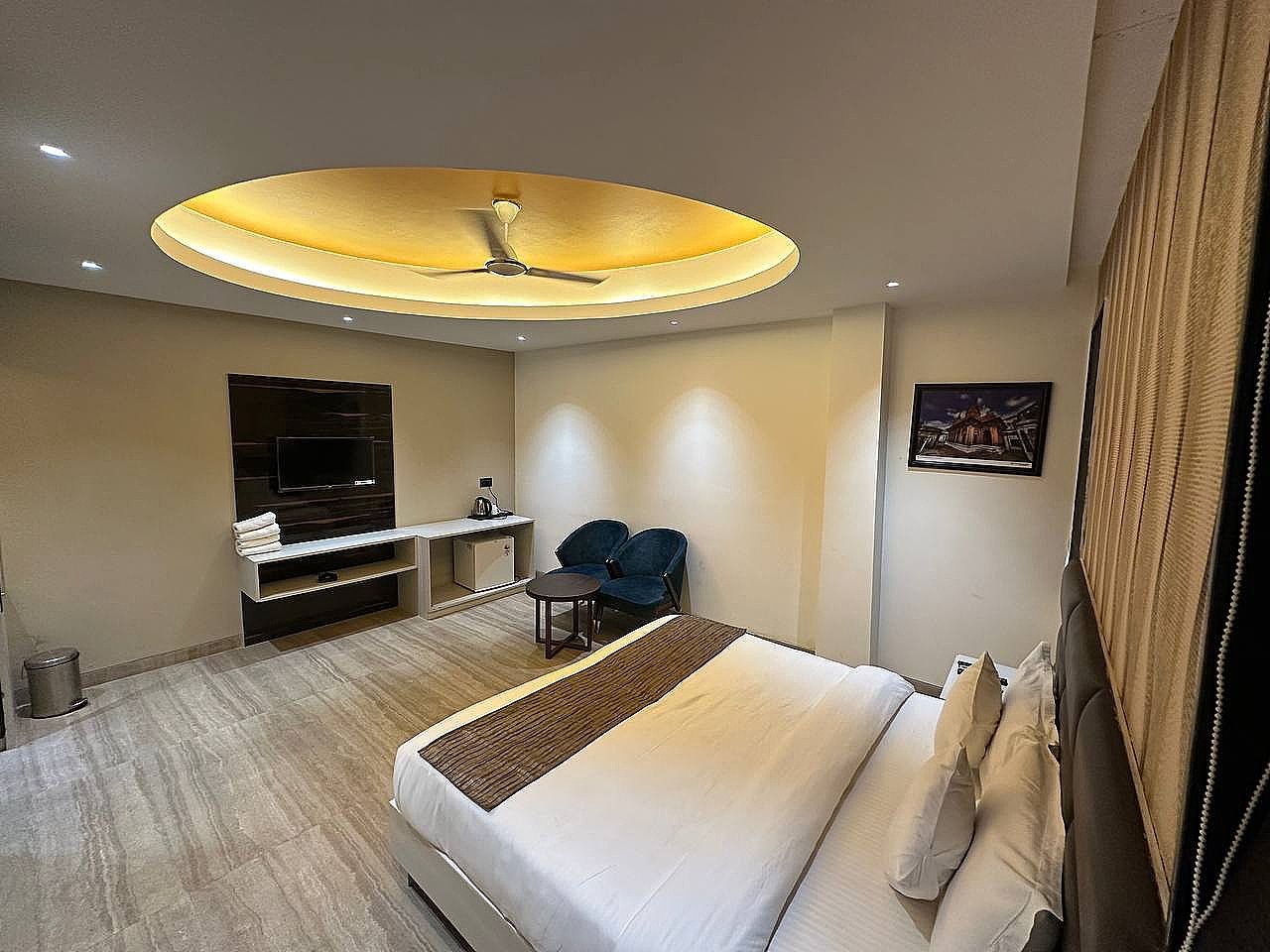 undefined Hotel Hardik Palacio 9