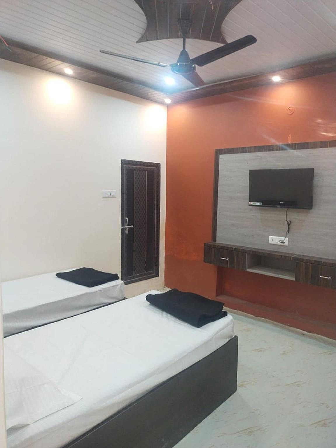 Deluxe Triple Rooms
