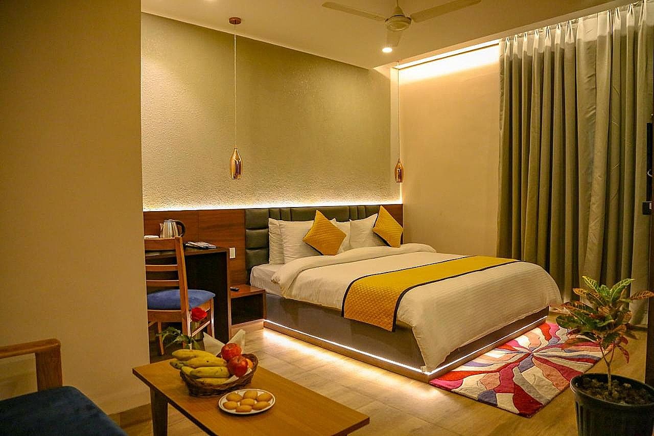 Four Leaf Hotel Sapphire Blue, Varanasi Deluxe Rooms