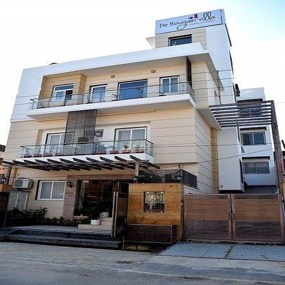 Hotel Exterior